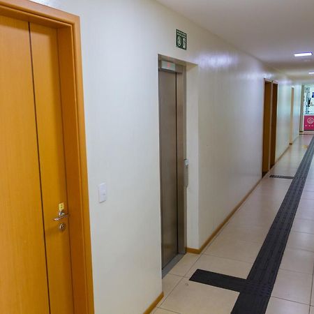 טרזינה Velit Hotel מראה חיצוני תמונה