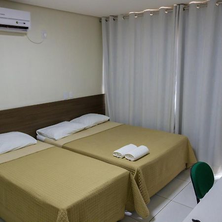 טרזינה Velit Hotel מראה חיצוני תמונה