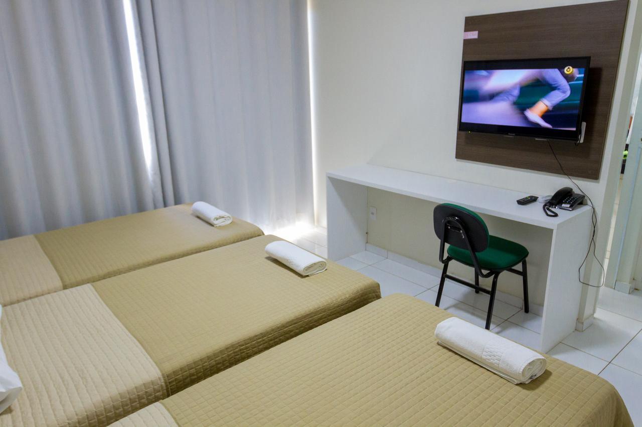 טרזינה Velit Hotel מראה חיצוני תמונה